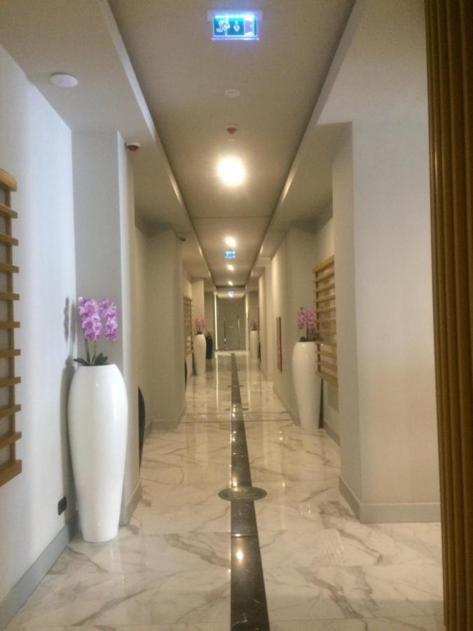 Orbi Сity Sunny Apartments High Floor Batoumi Extérieur photo